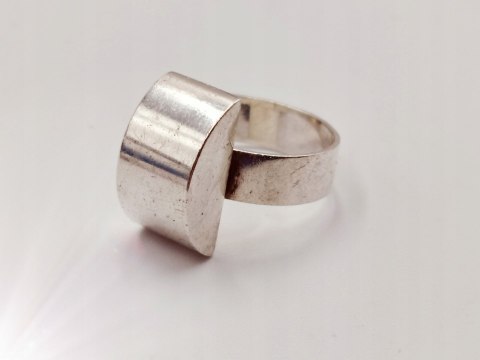 Piękny srebrny damski pierścionek "PÓŁKOLE" r.13 - VINTAGE biżuteria