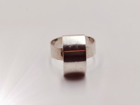 Piękny srebrny damski pierścionek "PÓŁKOLE" r.13 - VINTAGE biżuteria