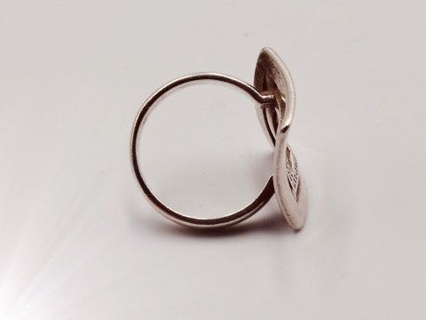 Piękny srebrny damski pierścionek ażurowy KWADRATY r.12 VINTAGE biżuteria