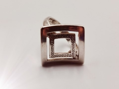 Piękny srebrny damski pierścionek ażurowy KWADRATY r.12 VINTAGE biżuteria