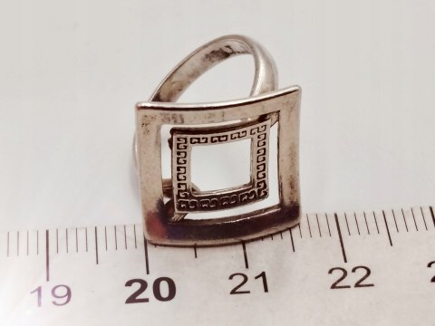 Piękny srebrny damski pierścionek ażurowy KWADRATY r.12 VINTAGE biżuteria