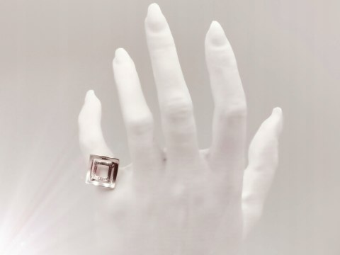 Piękny srebrny damski pierścionek ażurowy KWADRATY r.12 VINTAGE biżuteria