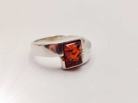 Piękny stary srebrny damski pierścionek BURSZTYN r.12 biżuteria VINTAGE
