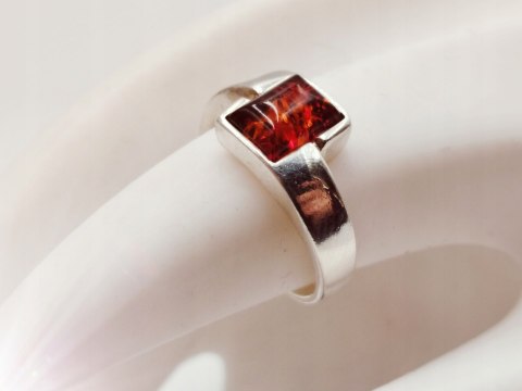 Piękny stary srebrny damski pierścionek BURSZTYN r.12 biżuteria VINTAGE