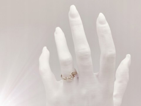 Srebrny damski pierścionek ażurowy z motywem piór-roz. 17 VINTAGE biżuteria