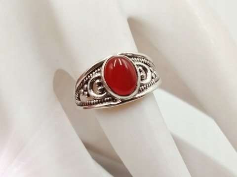 Piękny srebrny damski ażurowy pierścionek KARNEOL r.13 VINTAGE biżuteria